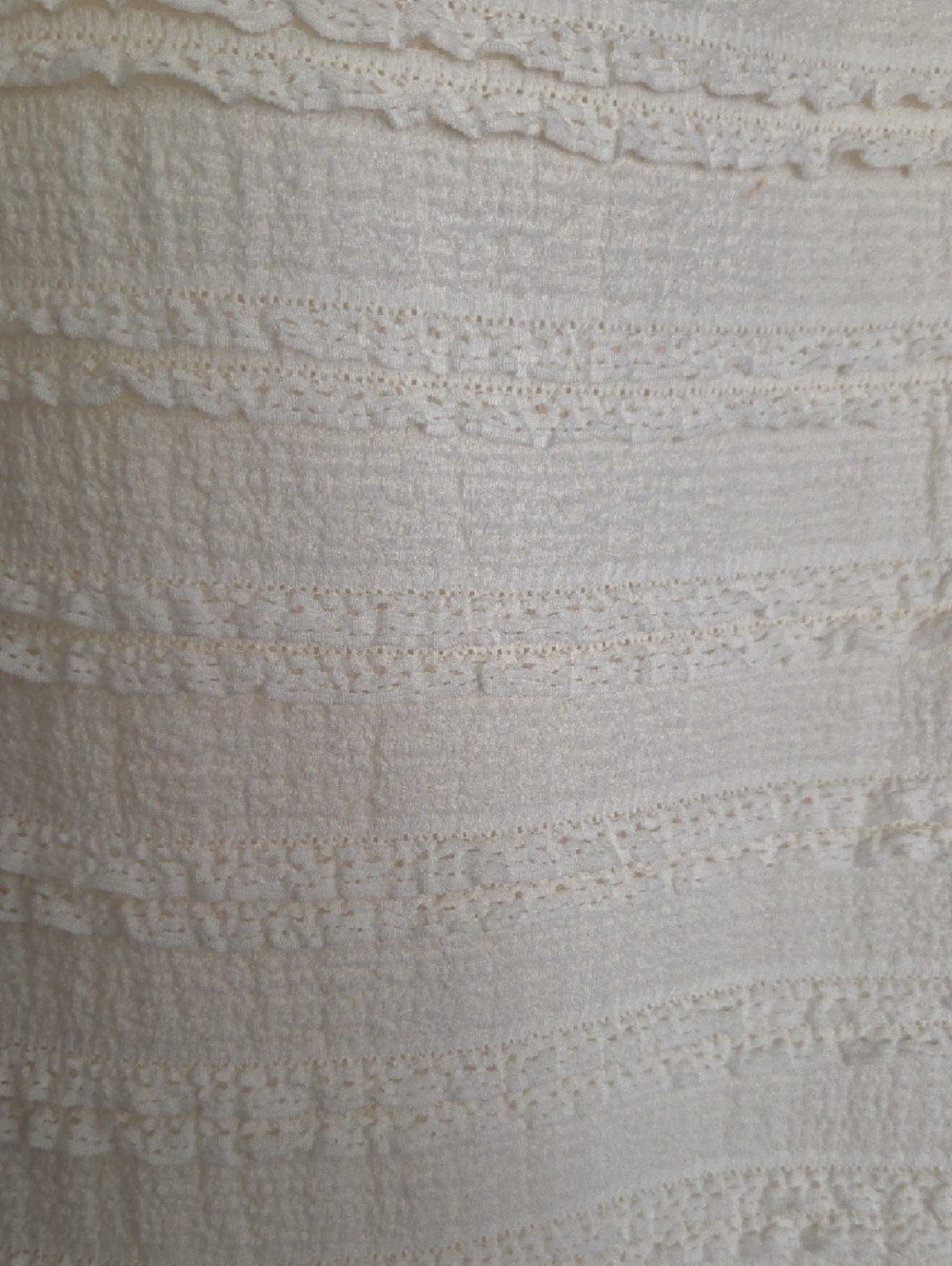 Lara Lace Trim Textured Body-Con Midi Dress Adelyn Rae - Picture 10 of 11